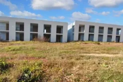 #6745 Struttura turistica in costruzione vicino al mare