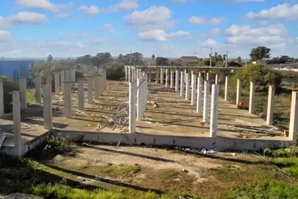 #6745 Struttura turistica in costruzione vicino al mare