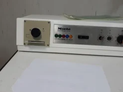 27#3675 Stufa a temperatura variale Biemme e autoclave Cisa