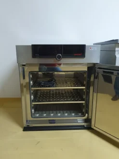 STUFA TERMOSTATICA MEMMERT