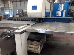 STUPENDA Punzonatrice Trumpf TC 200R