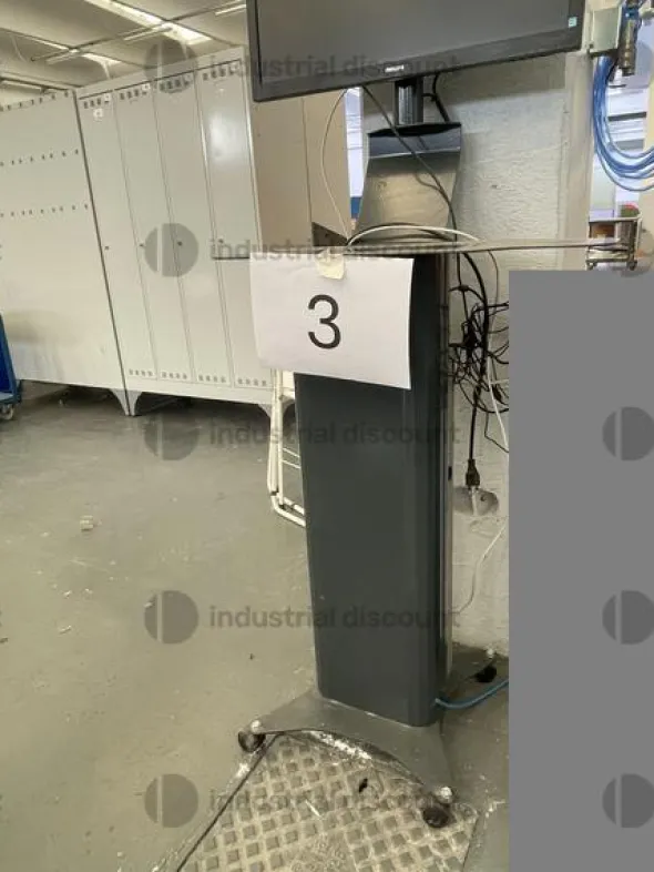 11#9552 Supporti in metallo con ruote
