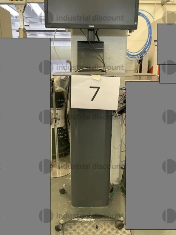 11#9552 Supporti in metallo con ruote