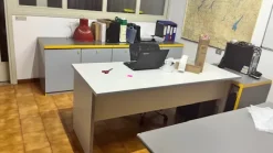Svendo per cessata attività mobili ufficio