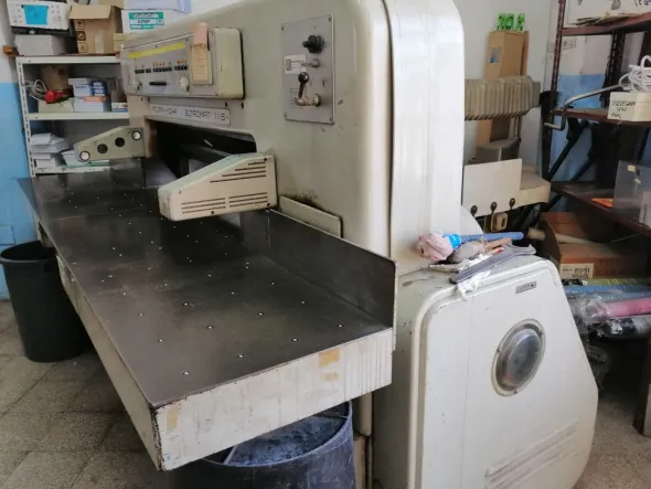 Tagliacarte polar 115