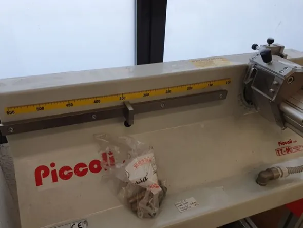 4#8379 Taglio pelle manuale PICCOLI TT-M