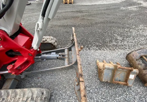 2018 Takeuchi TB225