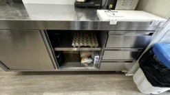 9#8315 Tavolo acciaio inox armadiato