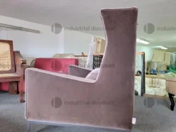 54#9481 Tavolo con banquette e poltrona