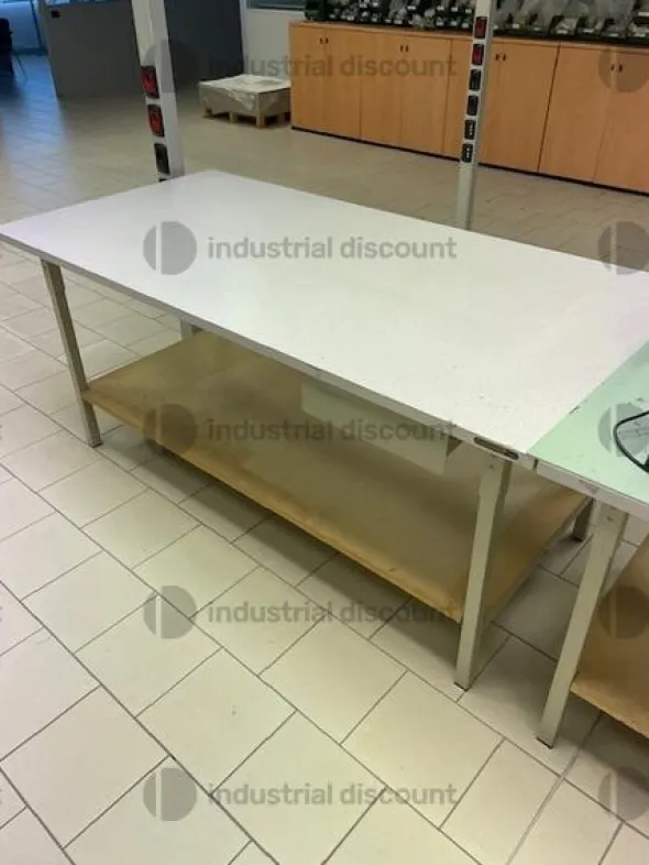 11#9553 Tavolo da lavoro Cordini