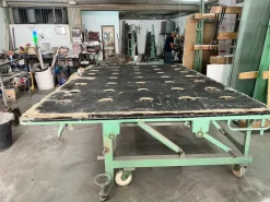Tavolo da taglio per vetro (usato) 3x2m
