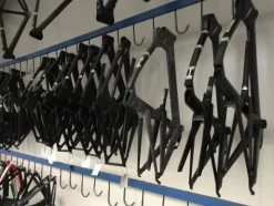 6#5221 Telai forcelle e tubulari per biciclette