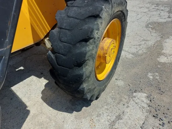 5#7766 Telescopico JCB