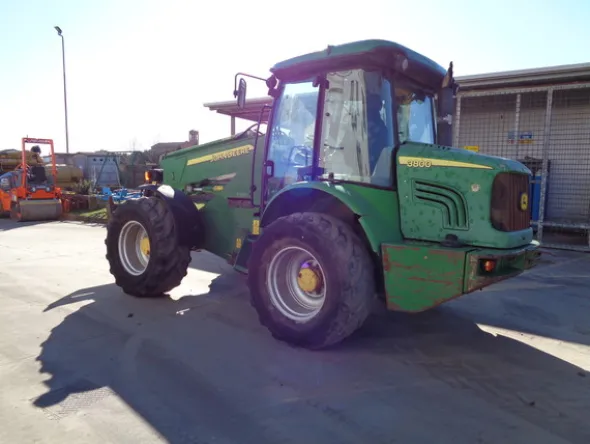 29#5085 Telescopico John Deere