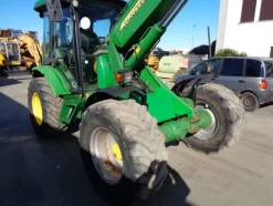 29#5085 Telescopico John Deere