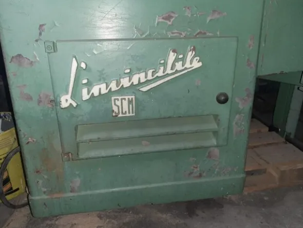 4#5827 Tenosquadratrice L'Invincibile Scm