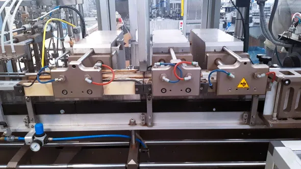 TERMOFORMATRICE E RIEMPITRICE – VALMATIC (MF-PK-TER-10)