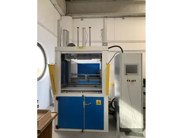 Termoformatrice Labroforma Pneumatica 1000x800x500 mm