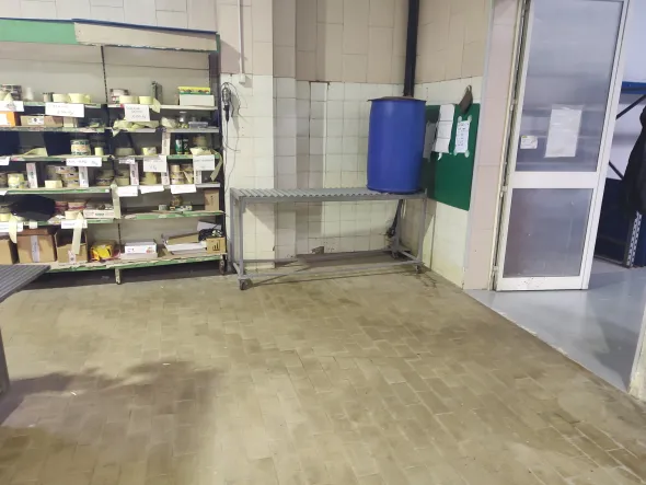 Termoretraibileatore semiautomatico