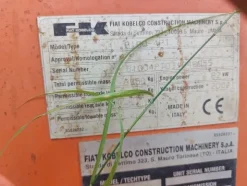 3#7884 Terna gommata Fiat Kobelco FB 100.2