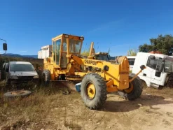 1#7975 Terna gommata Palazzani e Sollevatore con forche Manitou