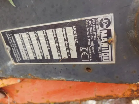 1#7975 Terna gommata Palazzani e Sollevatore con forche Manitou