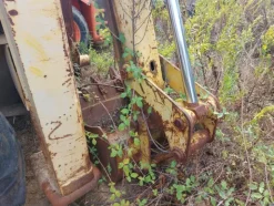 1#7975 Terna gommata Palazzani e Sollevatore con forche Manitou
