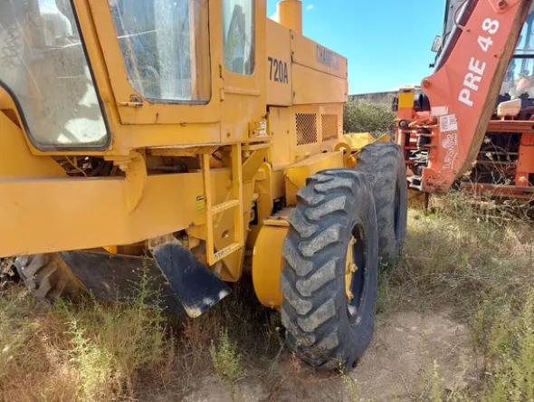 1#7975 Terna gommata Palazzani e Sollevatore con forche Manitou