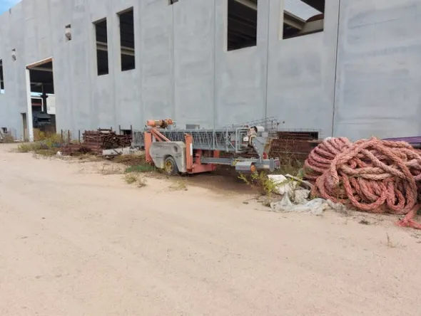 1#7975 Terna gommata Palazzani e Sollevatore con forche Manitou
