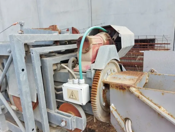 1#7975 Terna gommata Palazzani e Sollevatore con forche Manitou