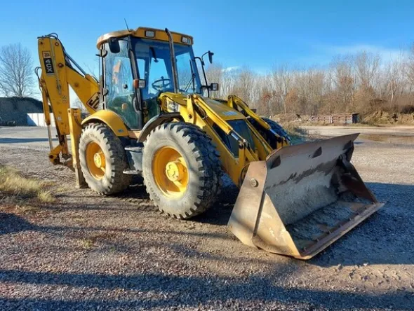 16#6932 Terna JCB