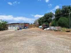 #23566 Terreni agricoli con serre e fabbricati rurali a Vittoria