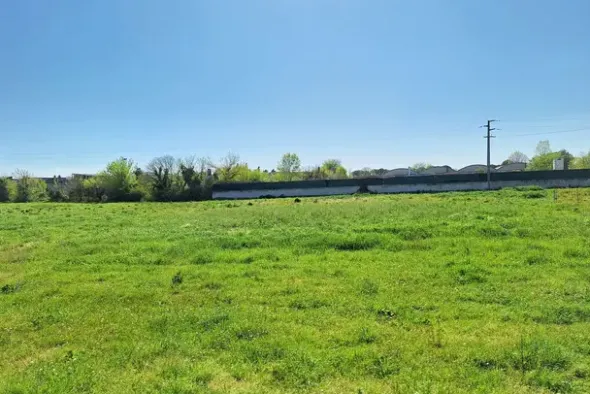 #23510 Terreni agricoli di 105.216 mq