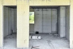 #12942 Terreni con fabbricati in costruzione e futura edificazione