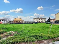 #20332 Terreni edificabili residenziali di 5.900 mq