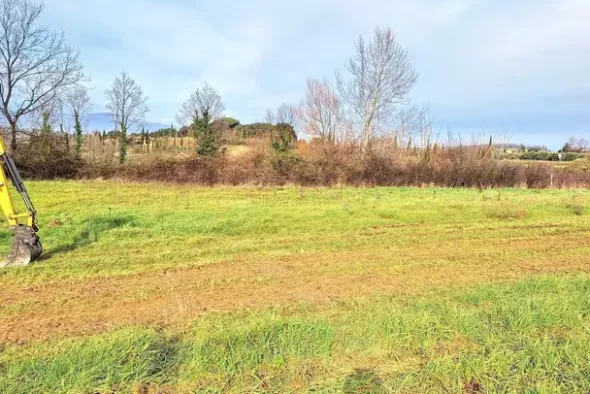 #25516 Terreno agricolo collinare