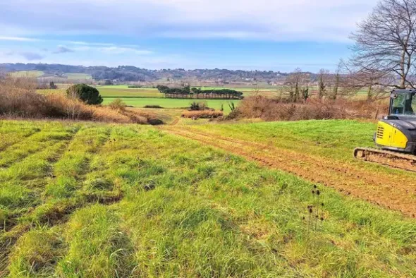 #25516 Terreno agricolo collinare