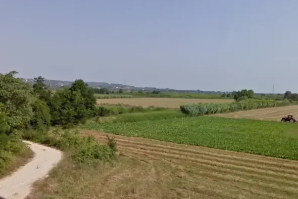 #4757 Terreno agricolo di 84.203 mq