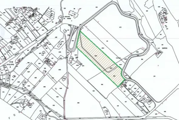 #4749 Terreno agricolo di 30.200 mq