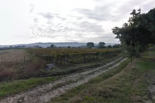 #4762 Terreno di 27.850 mq