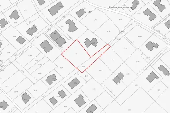 #22835 Terreno edificabile a destinazione residenziale