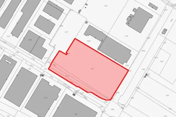 #13652 Terreno edificabile ad uso industriale