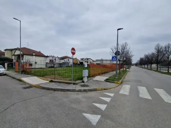 #25821 Terreno edificabile a Forlì