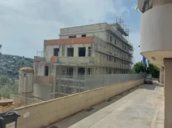 #14605 Terreno edificabile con edificio residenziale in costruzione