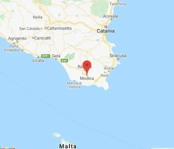 #14605 Terreno edificabile con edificio residenziale in costruzione