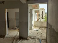 #14605 Terreno edificabile con edificio residenziale in costruzione