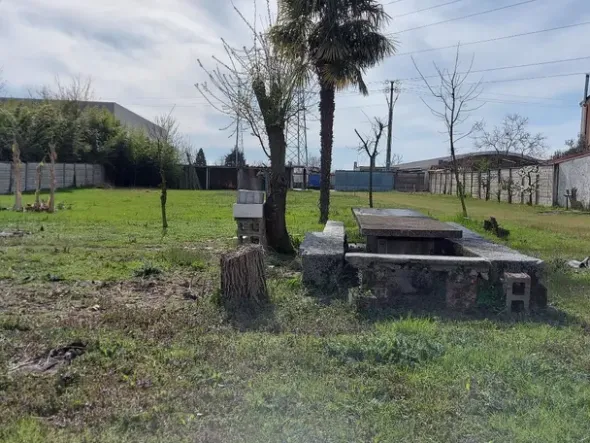 #23285 Terreno edificabile con terreno agricolo annesso