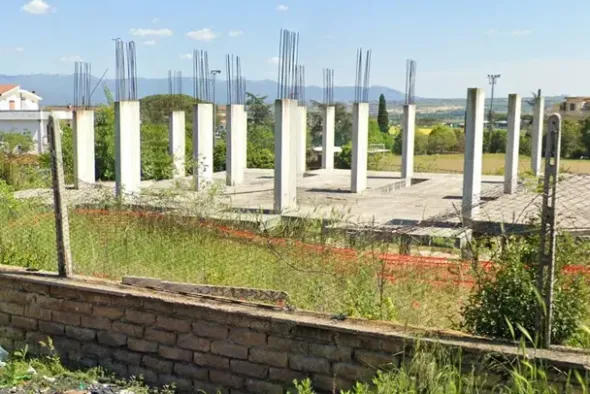#2537700 Terreno edificabile con villette in costruzione