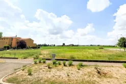 #2638133 Terreno edificabile di 2.502 mq