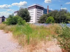 #21621 Terreno edificabile direzionale di 2.700 mq